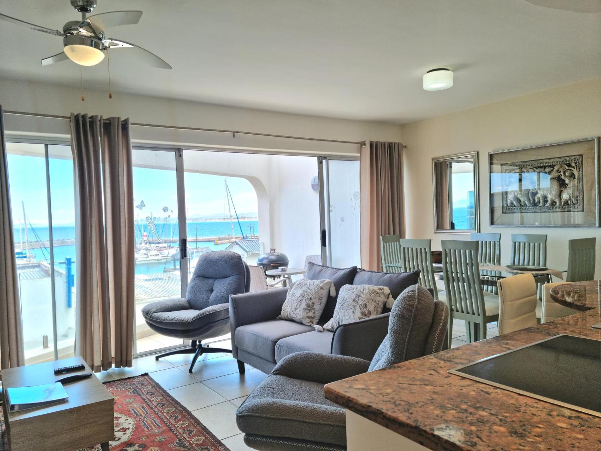 11 Gordonia, Access & Great Location!